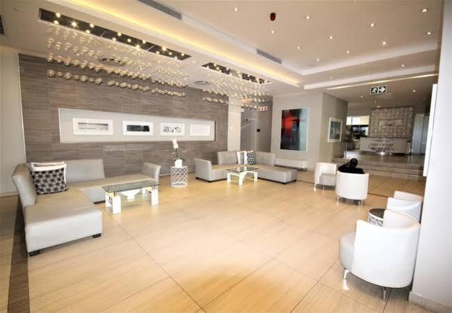 Sandton Skye Apartments Johannesburgo Exterior foto